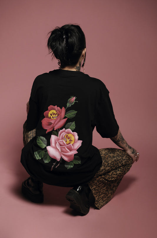 CAMISETA OVERSIZED AHÍ ESTA PINTADO NEGRA