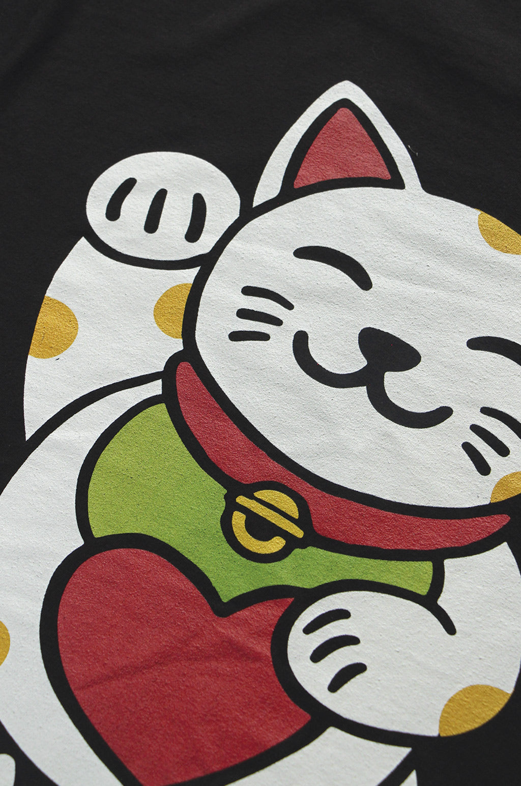 CAMISETA REGULAR MANEKI-NEKO